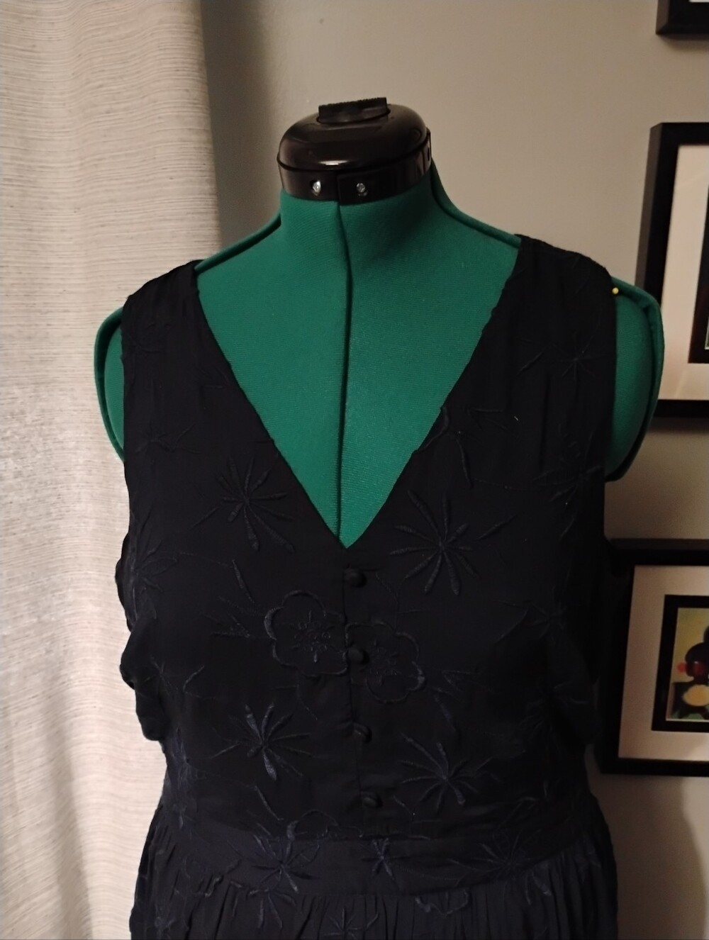 Embroidered Sleeveless Navy V-Neck Midi Dress by Loft Sz 12 - Picture 2 of 10